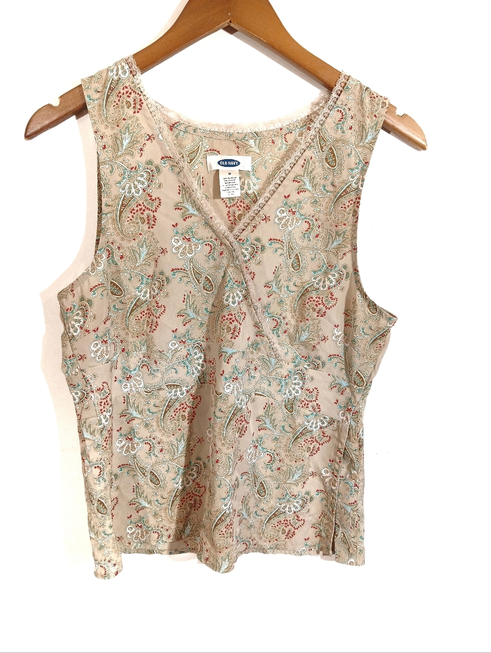 Old Navy Sleeveless Paisley Lightweight Top Medium